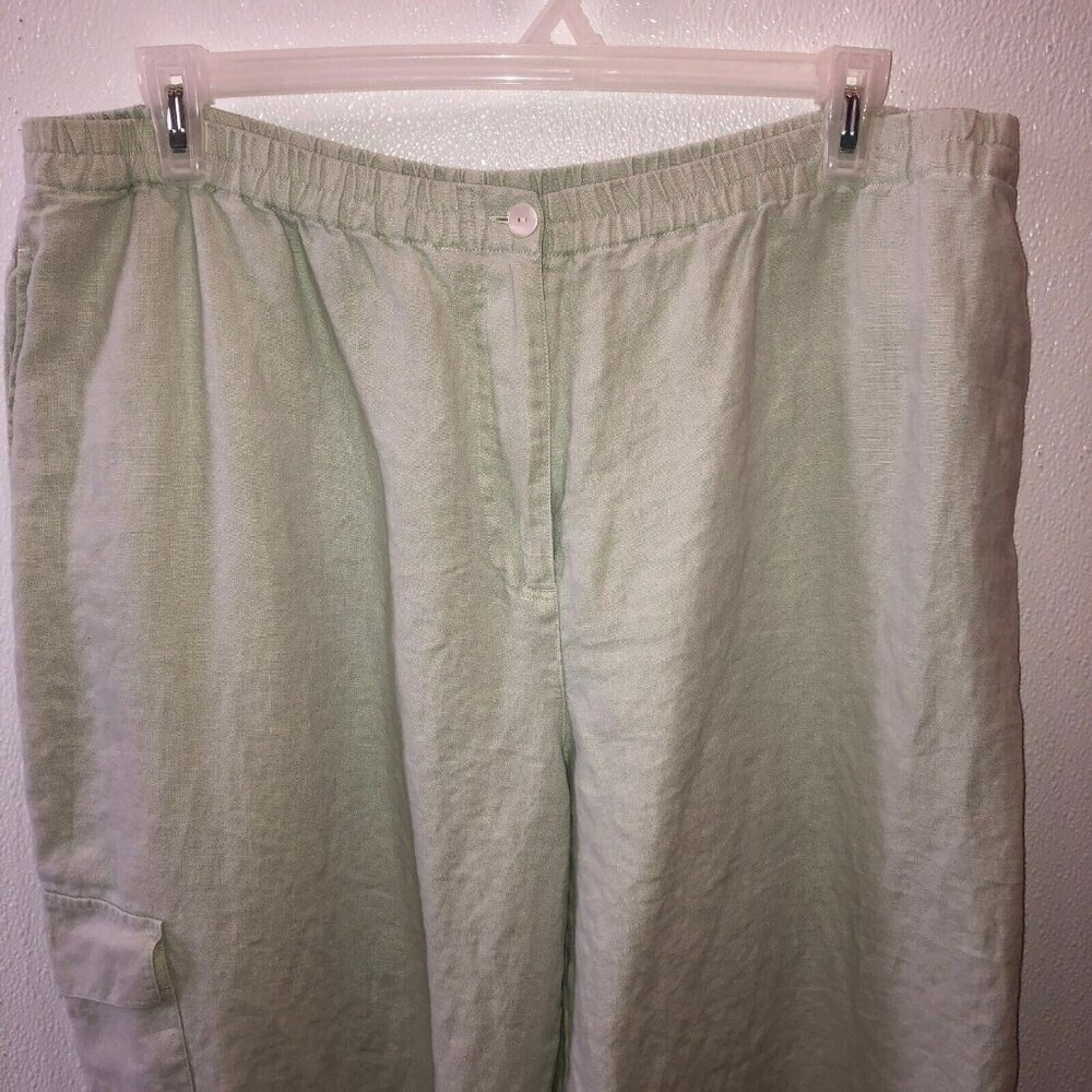 Linden Hill Womens Size XL Sage Green Linen Stretch Waist Cargo Capris Pants 1X - Picture 5 of 11